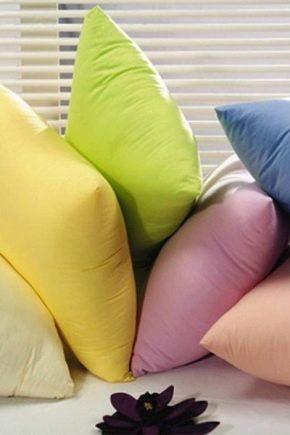  Syntheon pillows