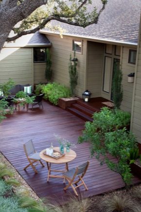 Features of landscape design of a small garden