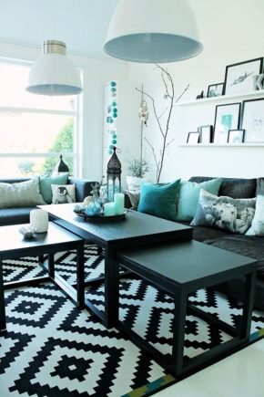  How to make the living room in turquoise?