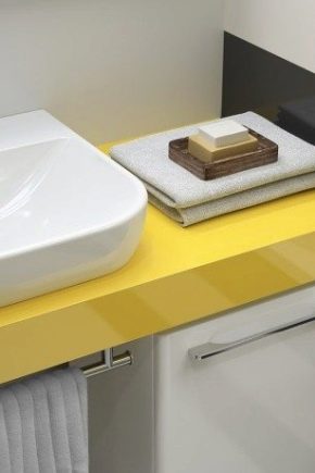  Vask til badeværelset med en bordplade: funktioner af valg