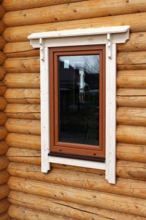  Caratteristiche di installazione di finestre di plastica in una casa di legno