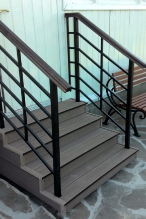  Pag-railing para sa porch: mga uri at tampok