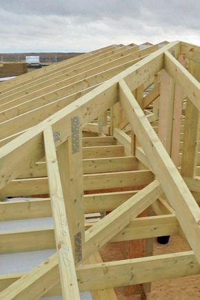  Sistema di travi a tetto a cerniera: caratteristiche, calcolo e installazione