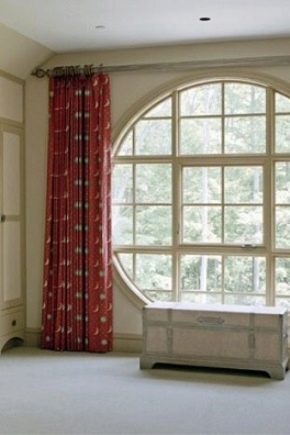  Vi vælger gardiner til ikke-standardiserede vinduer