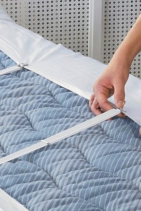  Hoe het laken op de matras te bevestigen: ideeën en tips