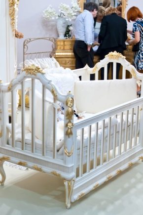  The standard sizes of a cot for newborns and the subtleties of the selection of bed linen