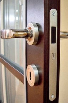  Alegerea și instalarea încuietori pentru ușile interioare