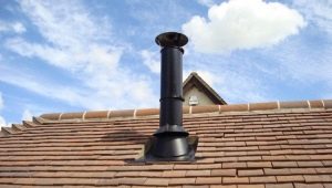  Jemnosti komína zařízení: jak vypočítat výšku vzhledem k hřebenu střechy?