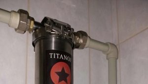  Filtros de agua de titanio: características técnicas y características de uso.