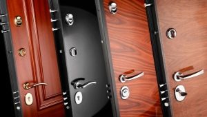  Handles for entrance doors of different types