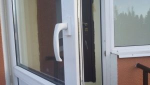  Types and features of operation of handles for plastic doors