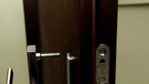 Pinapalitan ang lock sa front door - hakbang-hakbang na mga tagubilin para sa iba't ibang mga uri ng mga mekanismo
