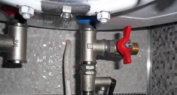  We select the safety valve for the water heater