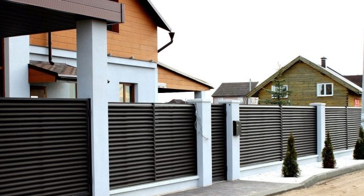  Fence blinds: design features