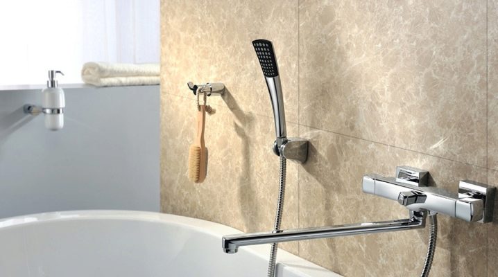  Cum de a alege un robinet cu duș lung și duș pentru o baie