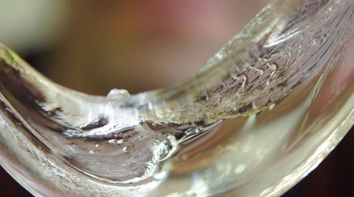  A folyékony üveg tulajdonságai és használata