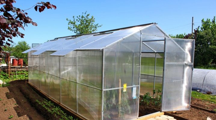  Greenhouses lodge: kenmerken en voordelen