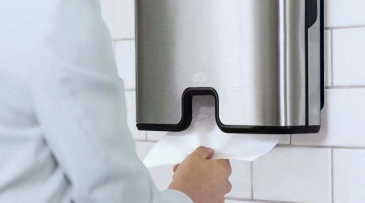  How to choose a paper towel dispenser?