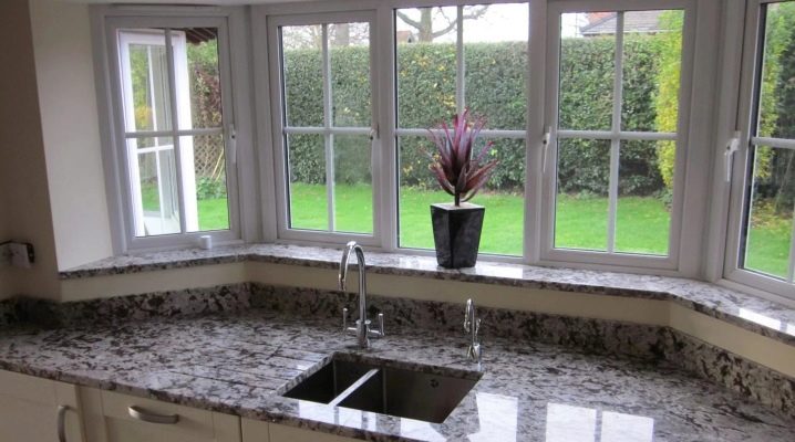  Ngưỡng cửa sổ bằng đá granite: các giải pháp phong cách cho nội thất của bạn