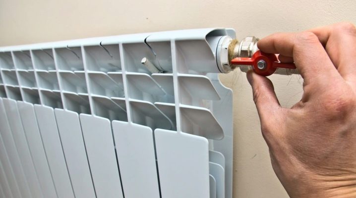  Come tagliare la batteria del riscaldamento nell'appartamento?