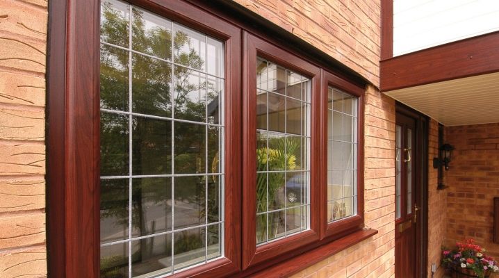  Brun plastfönster: en snygg lösning för lägenheten och huset