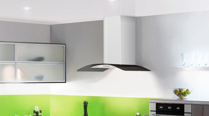  White hood in the interior of the kitchen