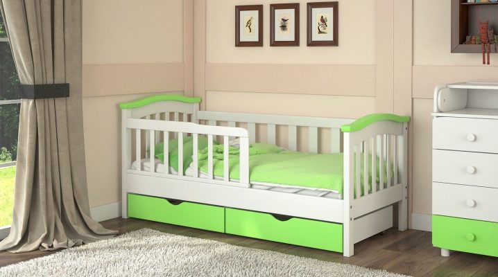  Baby bed with sides for a child over 3 years old