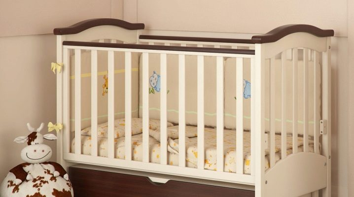  Najwyższa ocena łóżeczka dla noworodków