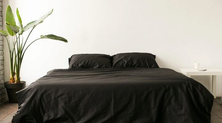 Black linens: features of choice and use