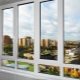  Glazing ng balconies na may plastic windows