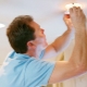  كيفية تغيير مصباح كهربائي في سقف تمتد؟