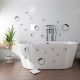  Autocolante pe o faianță într-o baie: caracteristici și opțiuni de utilizare a unui decor