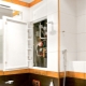  Merkmale und Abmessungen der Sanitärluken für das Badezimmer und die Toilette