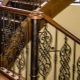  Výběr zábradlí z tepaného železa pro schody uvnitř domu