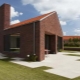  Jednopiętrowe domy z cegły: piękne projekty