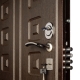  Door lock with handle and latch: options for the device and the principle of operation
