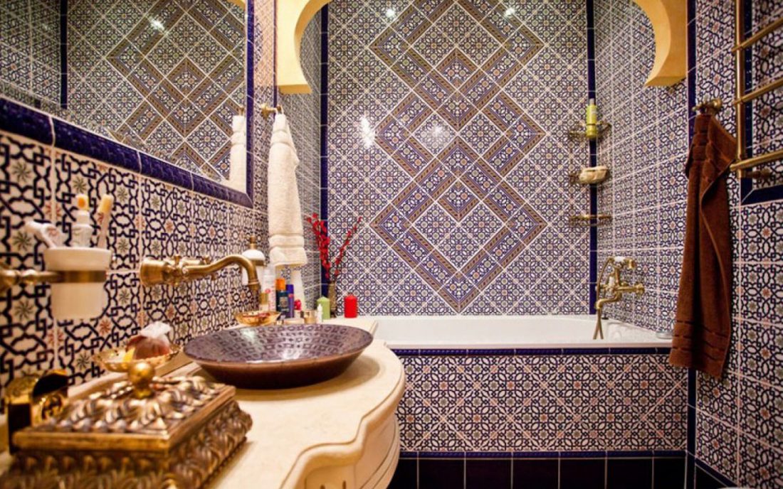 Moroccan tiles (17 photos): a collection of ceramic tiles in the style of  "Morocco", Portuguese and Spanish products